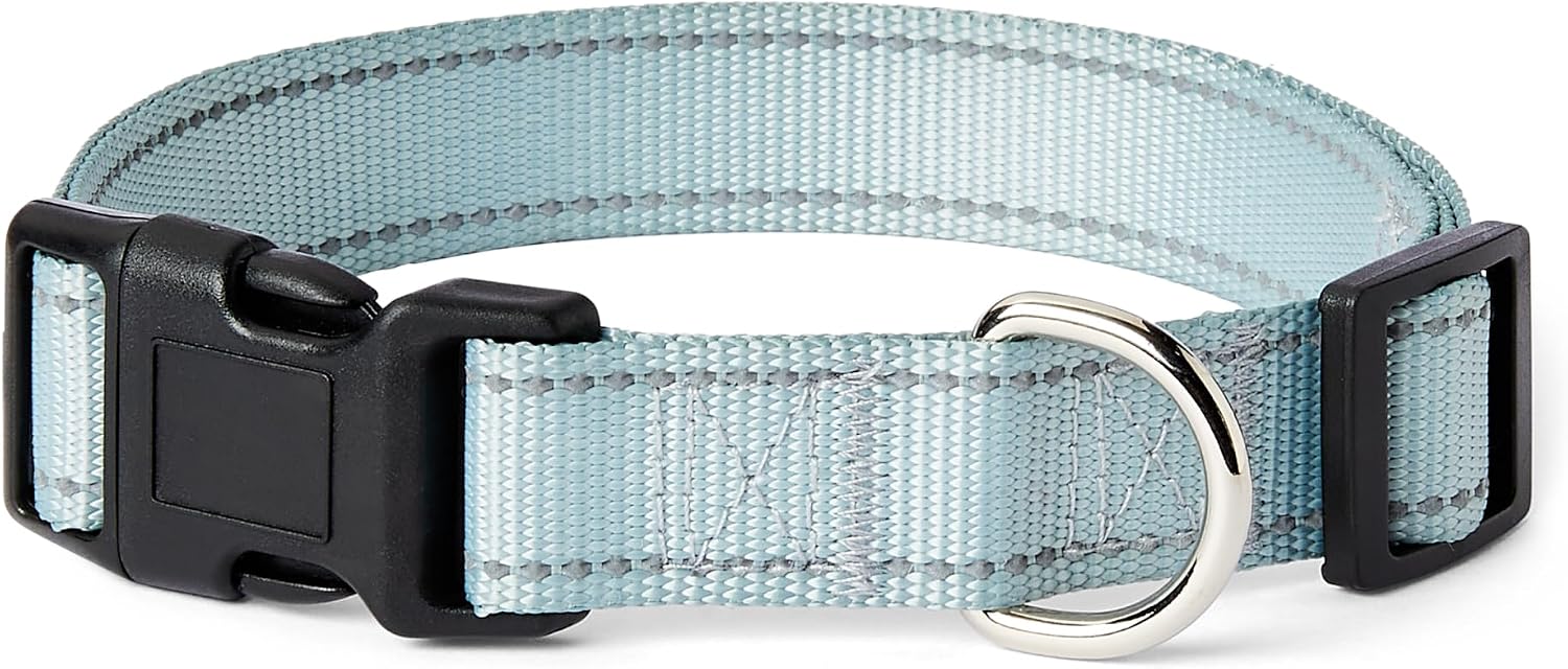 Detalle de Amazon Basics Collare Riflettente e Regolabile per Cani – Taglia XL, Blu con Anello in Metallo e Fibbia a sgancio rapido