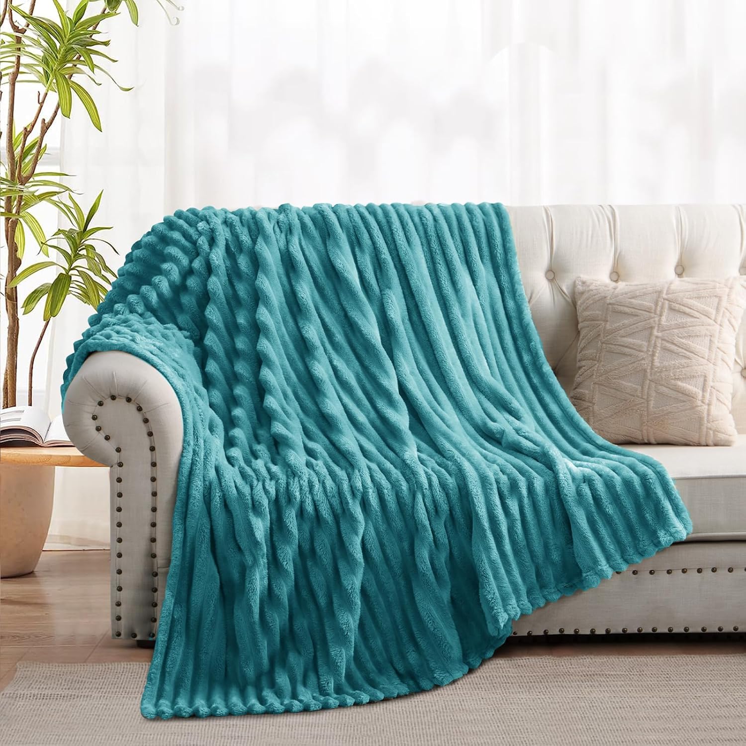 Thumbnail 1 de RUIKASI Kuscheldecke Türkis (150x200 cm) – flauschige Fleece- und Couchdecke für Wohnzimmer & Sofa