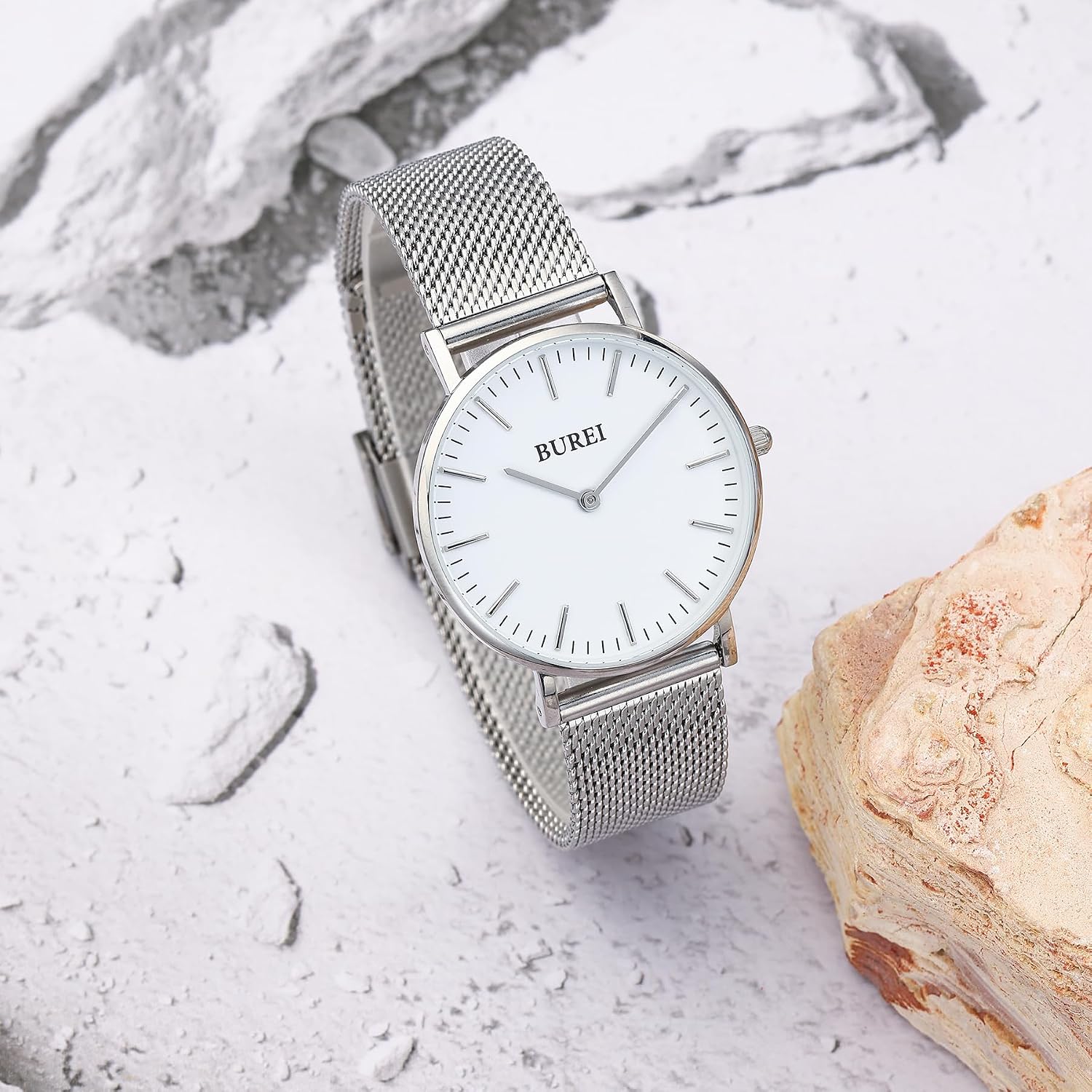 Detalle de BUREI orologio ultra sottile Demen minimalista analogico al quarzo giapponese, bianco e oro con bracciale in maglia d’acciaio inox