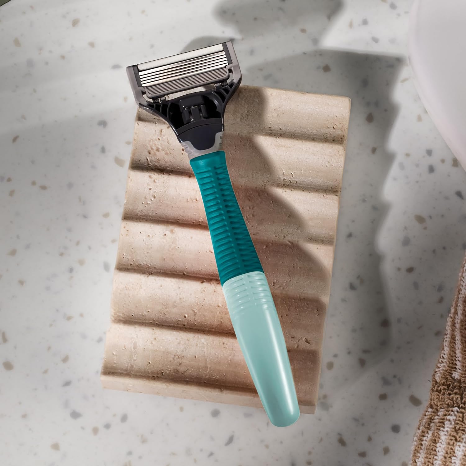 Detalle 2 de Harry's Razors for Men razor set 5 blades, 60 ml shave gel 🪒