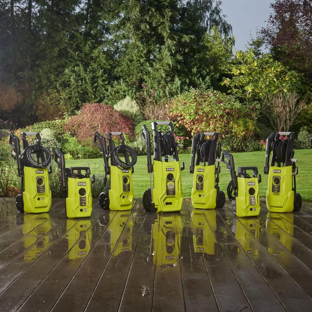 Detalle de RYOBI Nettoyeur Haute Pression 2000 W – 150 Bar, 450 L, Flexible 8 m, Enrouleur – Réservoir détergent intégré – Lance Vario & Turbo – Brosse rotative – Référence RY150PWA